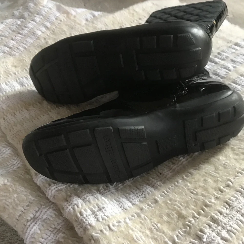 Trade plz do not buy NATURALIZER Boots